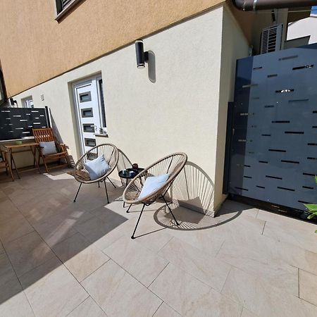 Apartment Ararita Krk Town Eksteriør bilde